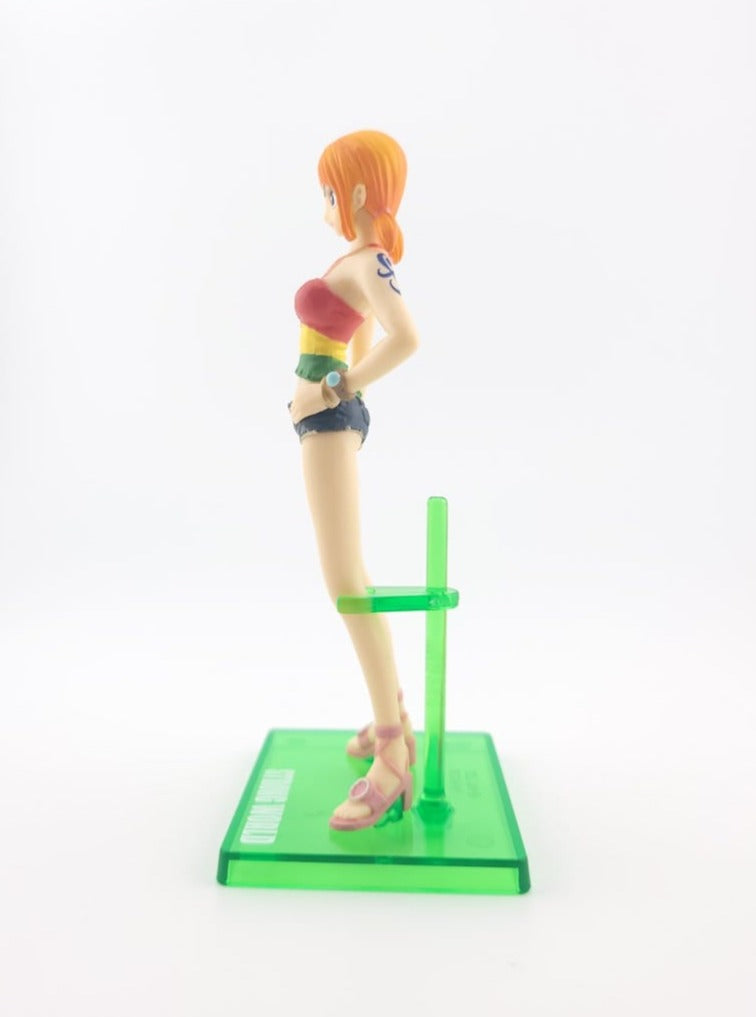 One Piece Nami Figur