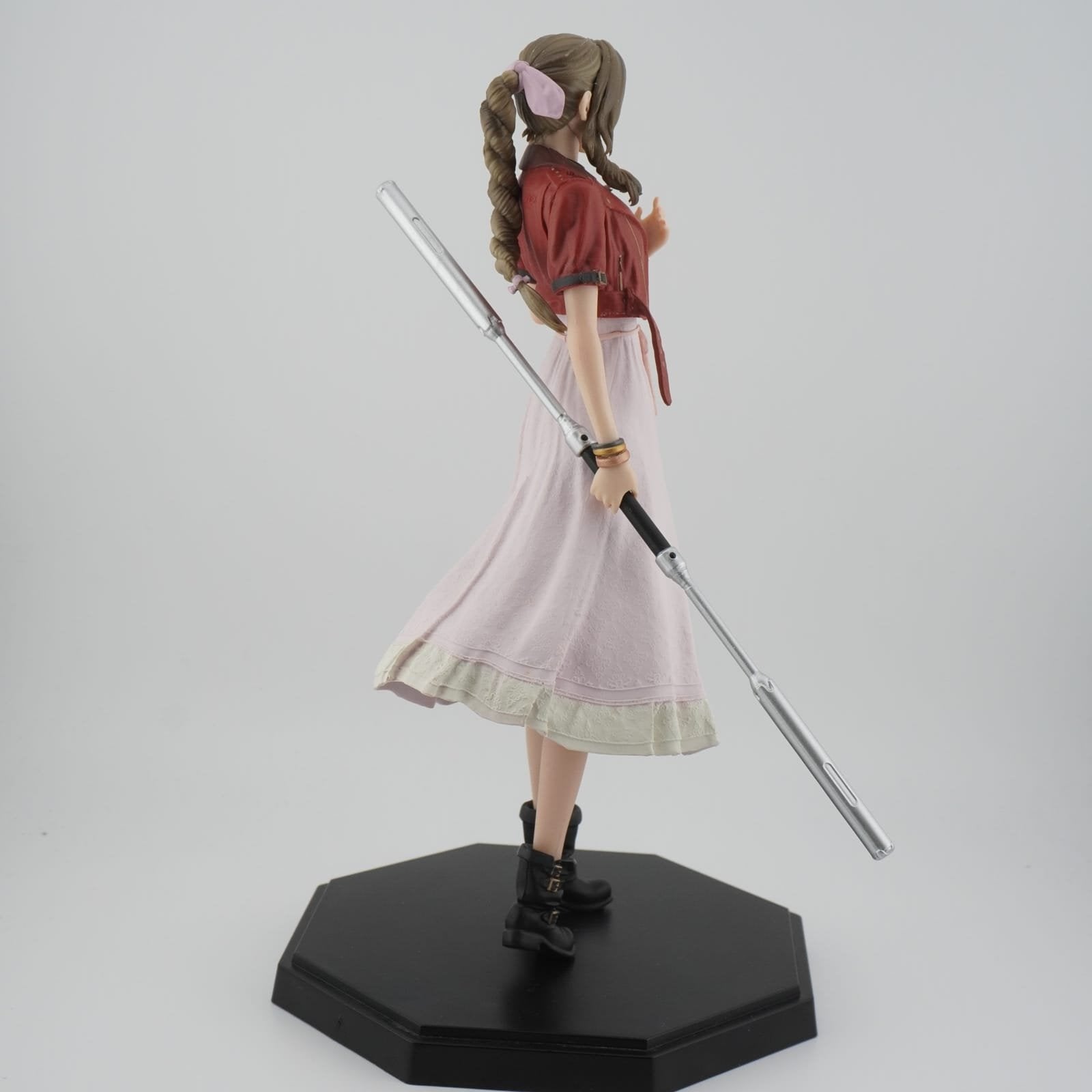 Final Fantasy 7 Remake Aerith Ichiban Kuji 22,5cm Figur