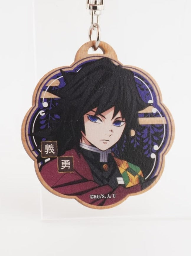 Demon Slayer Giyu Tomioka Holz Anhänger