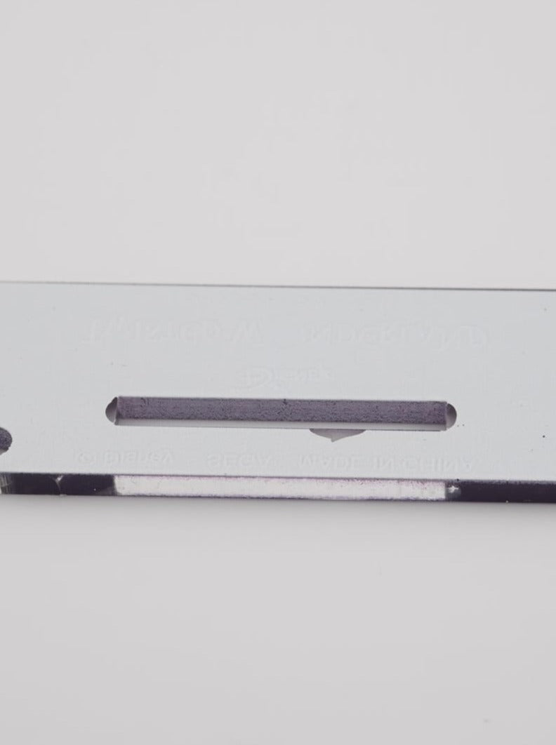 Twisted Wonderland Vil Schoenheit 5 cm Aufsteller (beschädigt)