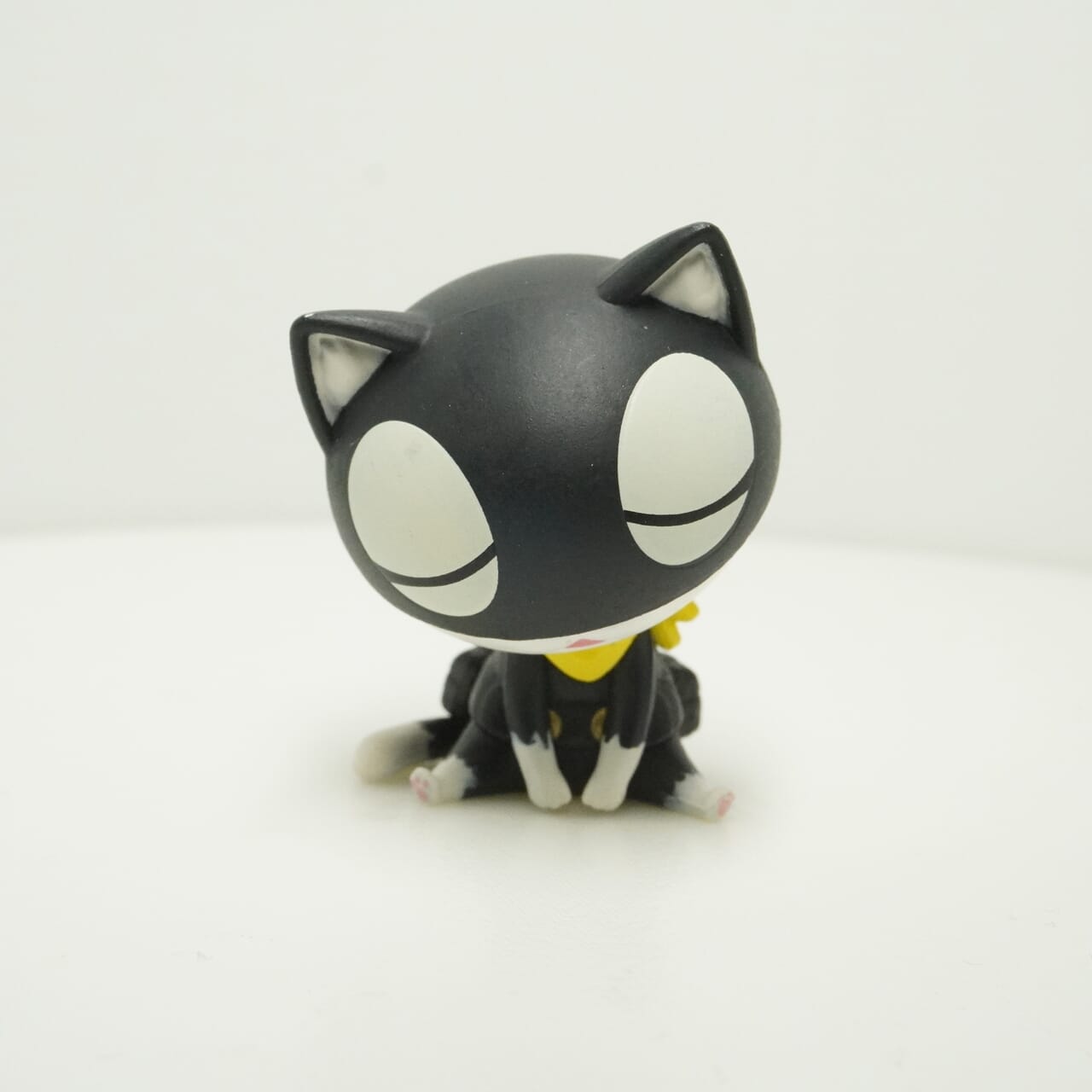 Persona 5 Morgana (Mona) 4cm Figur