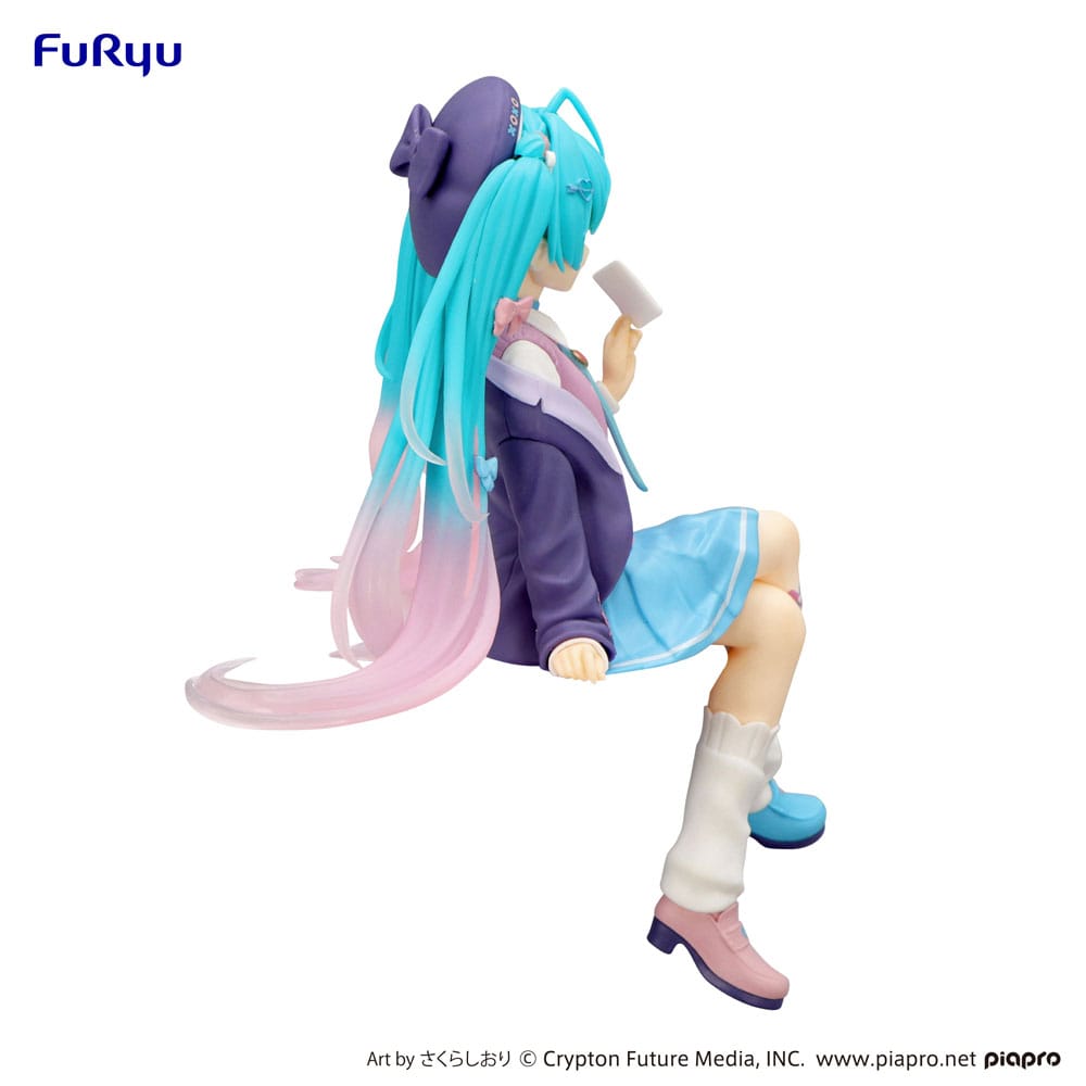 Hatsune Miku Love Blazer Navy Color Ver. 14 cm Statue