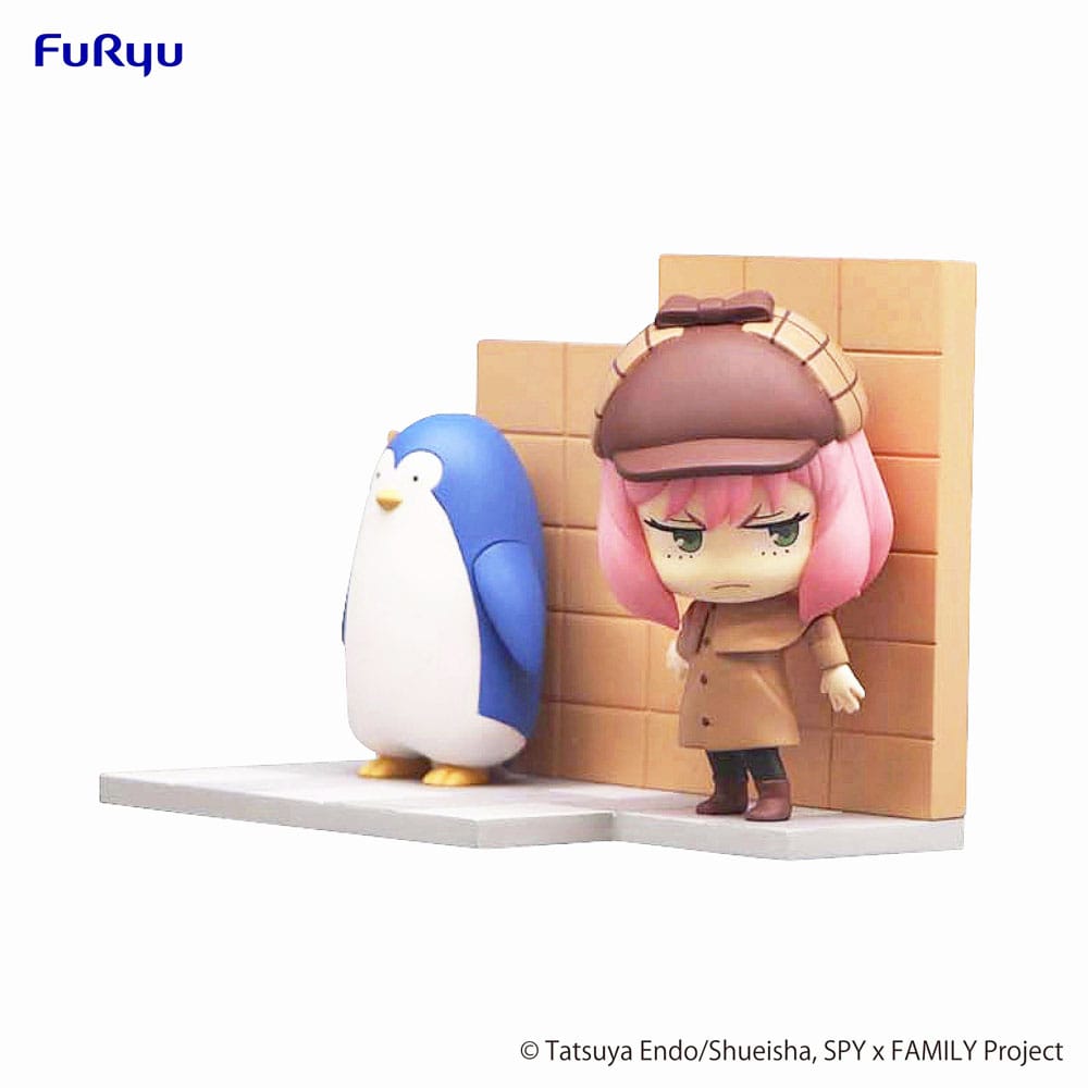 Spy x Family Anya & Penguin 10cm Figur