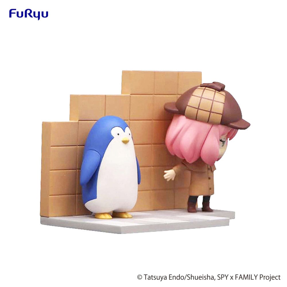 Spy x Family Anya & Penguin 10cm Figur