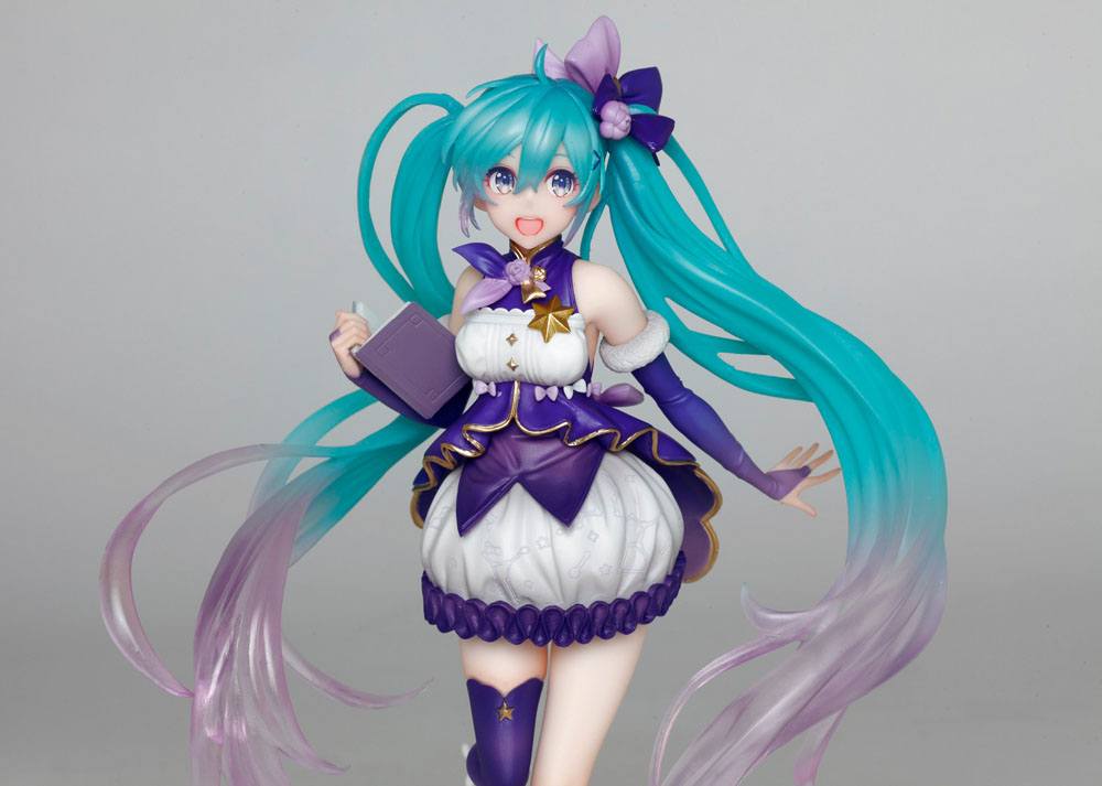 Hatsune Miku Miku 3rd Season Winter Statue