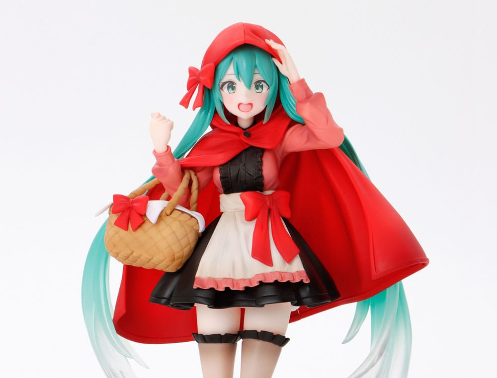 Hatsune Miku Wonderland Red Riding Hood 18 cm Statue