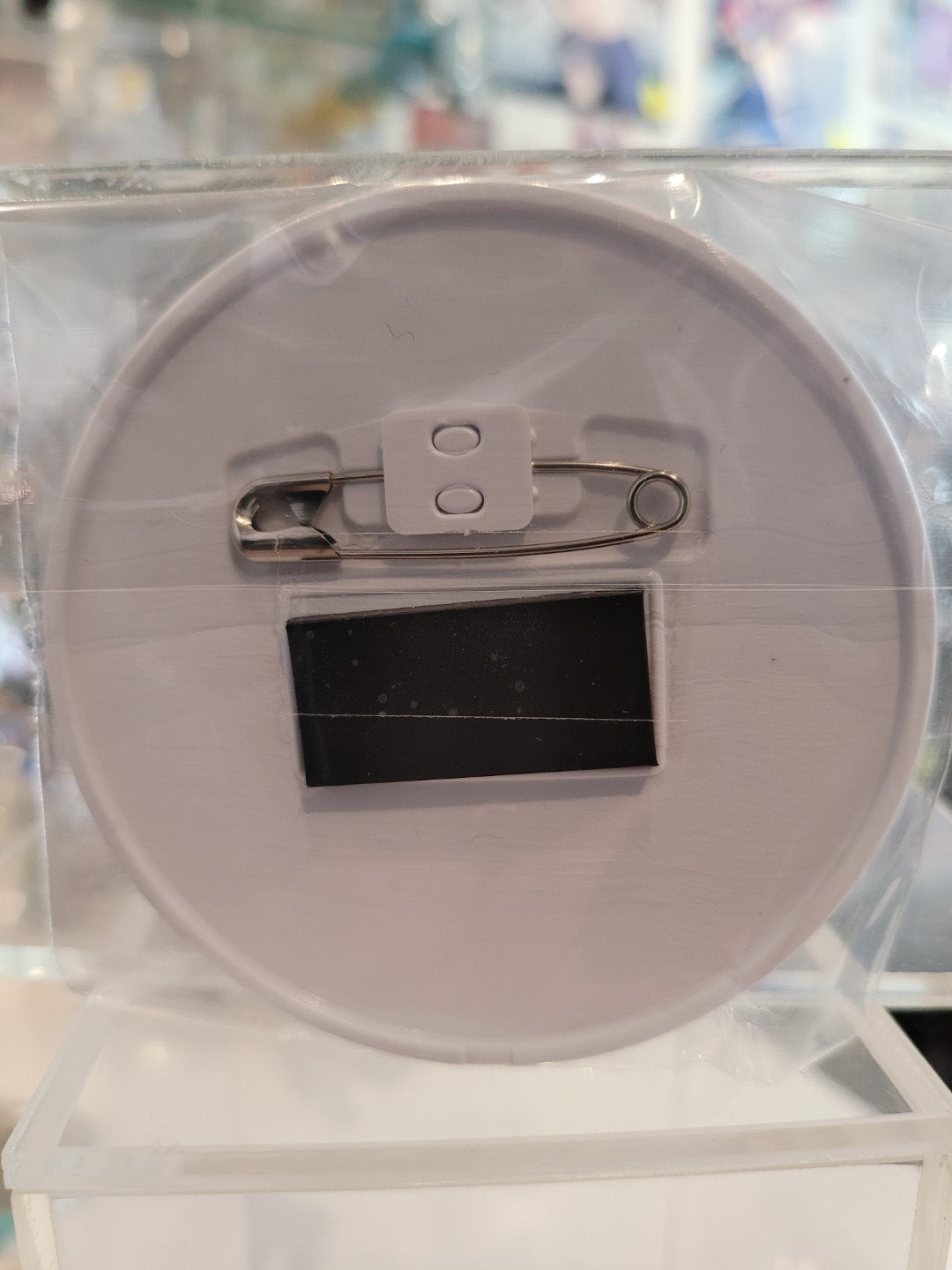 Tales of Rose Button mit Magnet