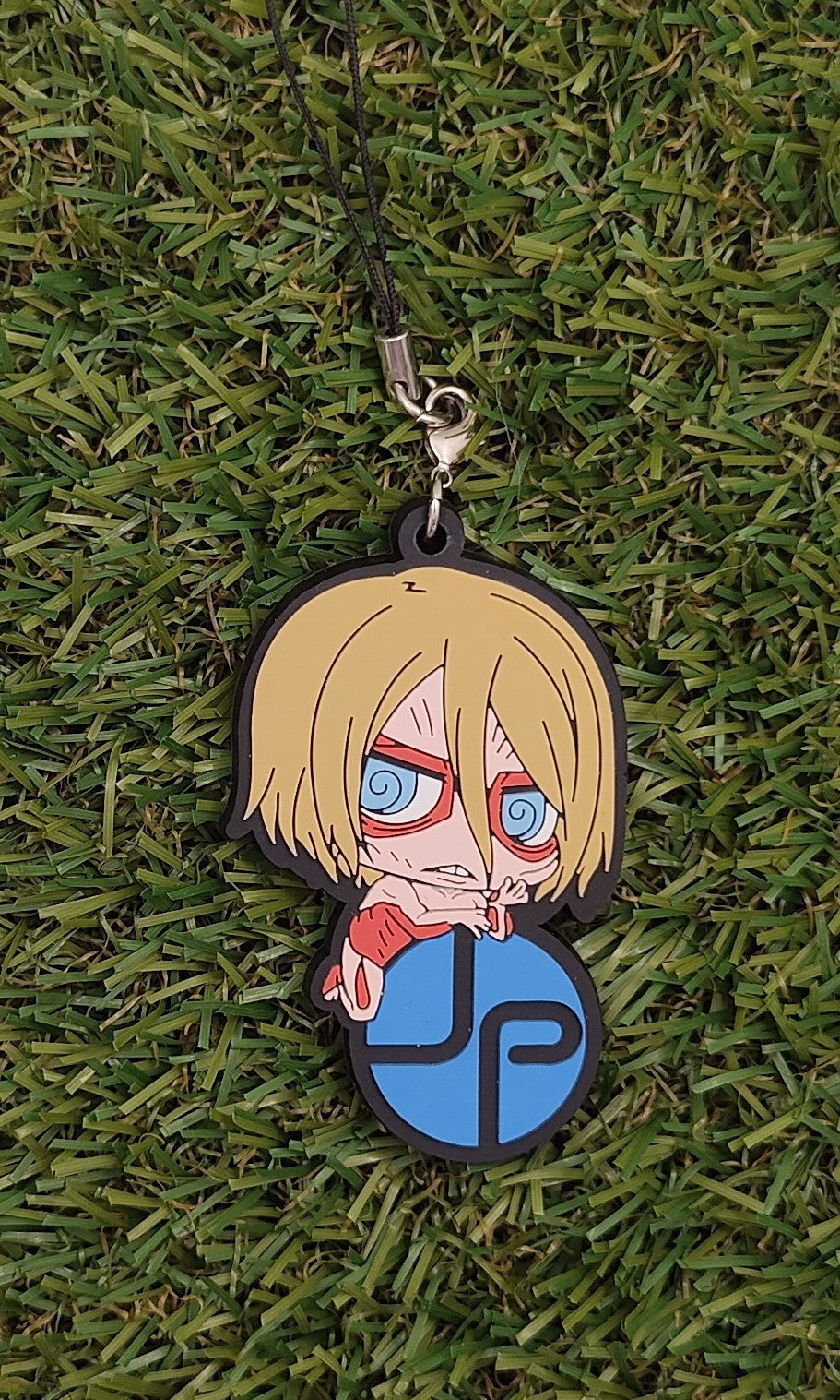 Attack on Titan weiblicher Titan (Annie) Anhänger Nippon4U