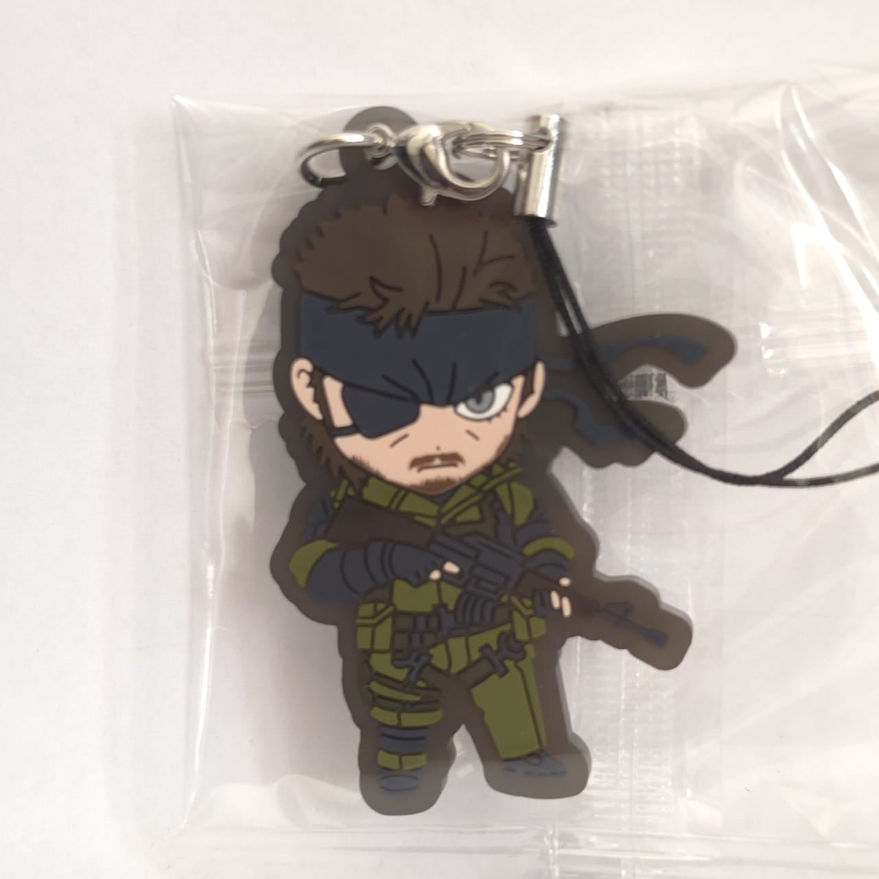 Metal Gear Solid Rubber Anhänger (verschiedene zur Auswahl) (Mengenrabatt ab 3 Stück im Warenkorb)