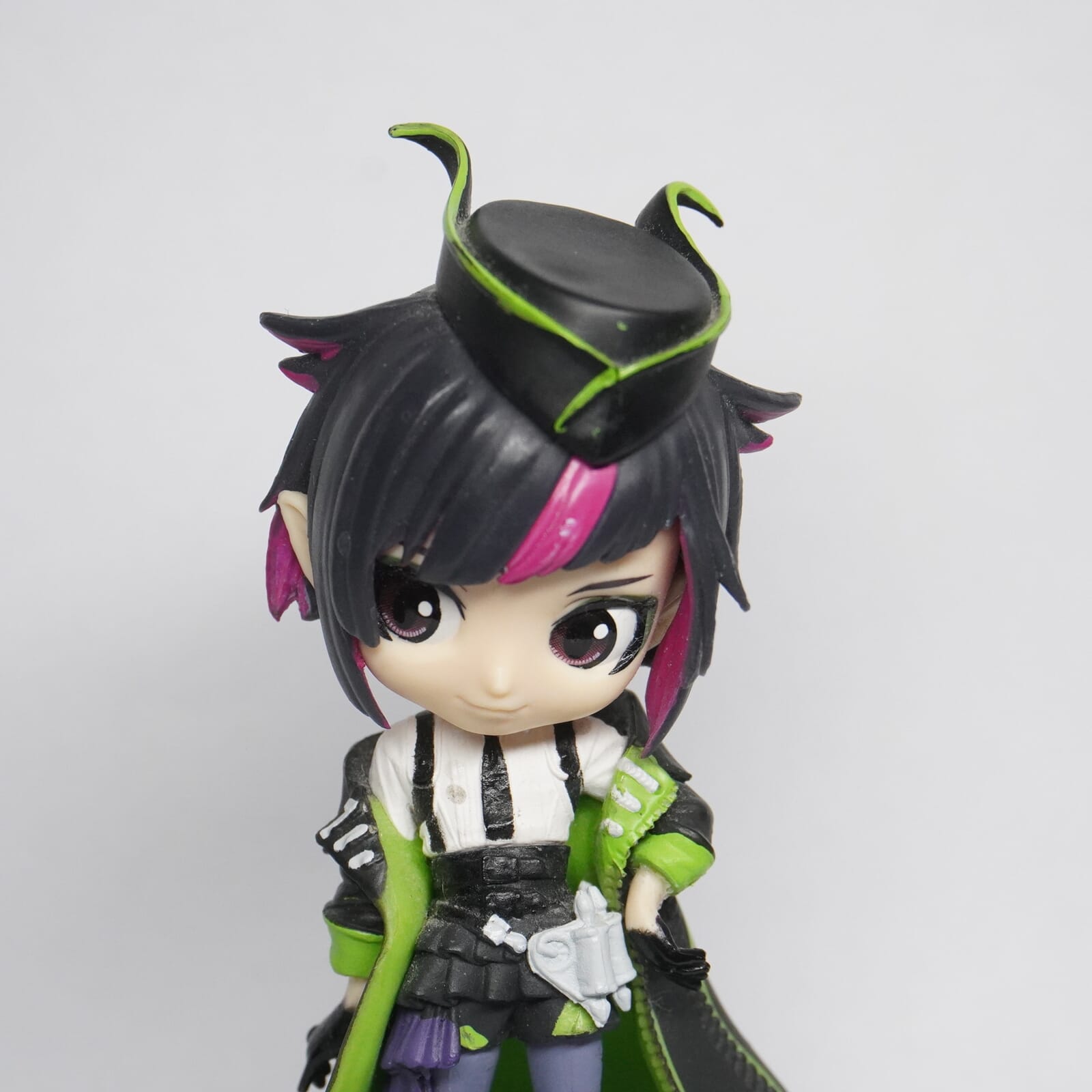 Twisted Wonderland Lilia Vanrouge Q Posket Petit 8cm Figur (Farbfleck)