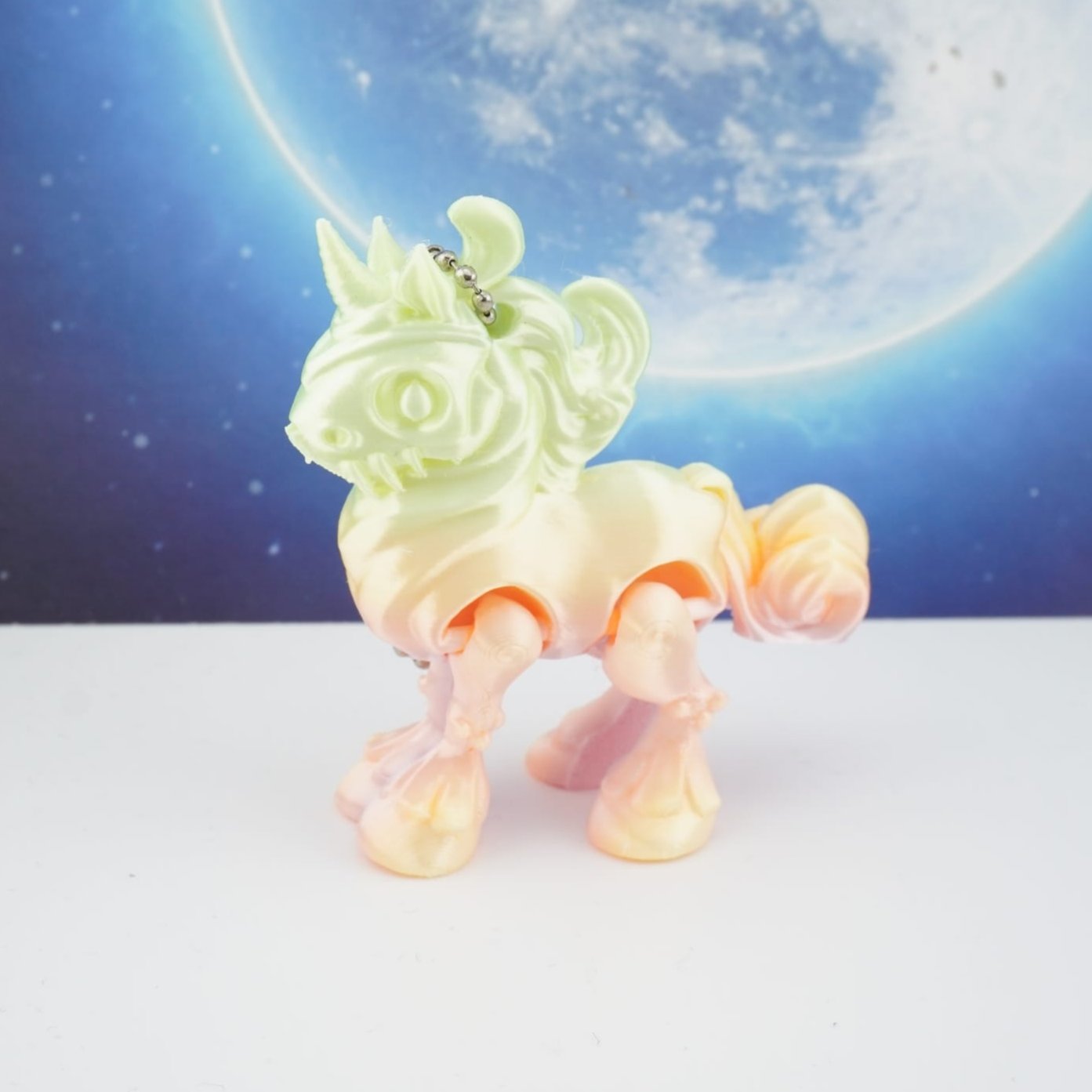 Twisty Unicorn 3D Druck 7,5cm Fidget Figur/Anhänger (Farbauswahl)