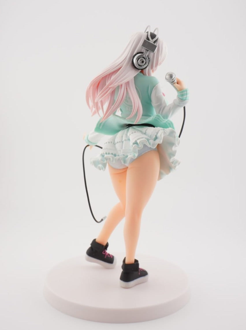 Super Sonico SQ 18cm Figur