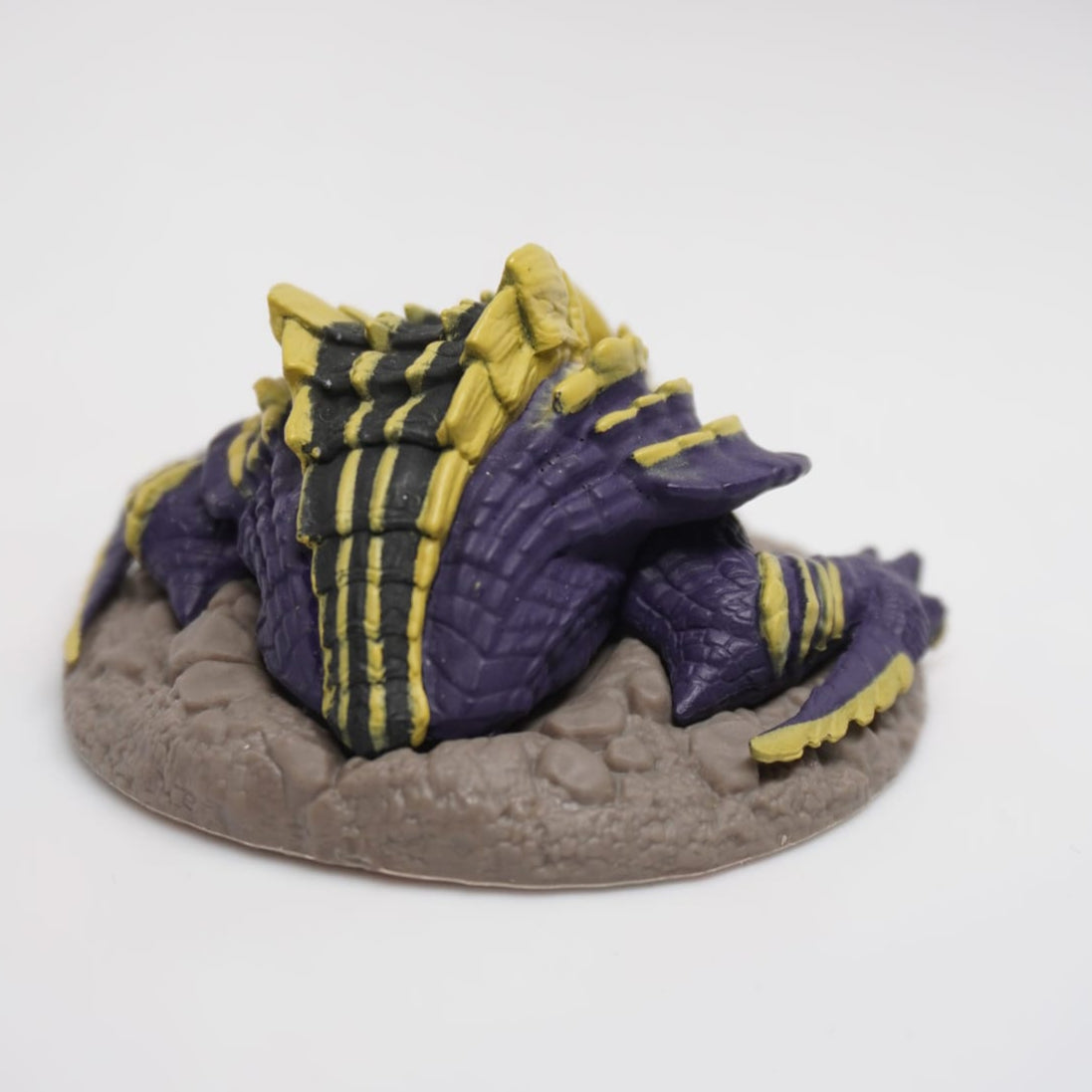 Monster Hunter Sleeping Magnamalo Figur