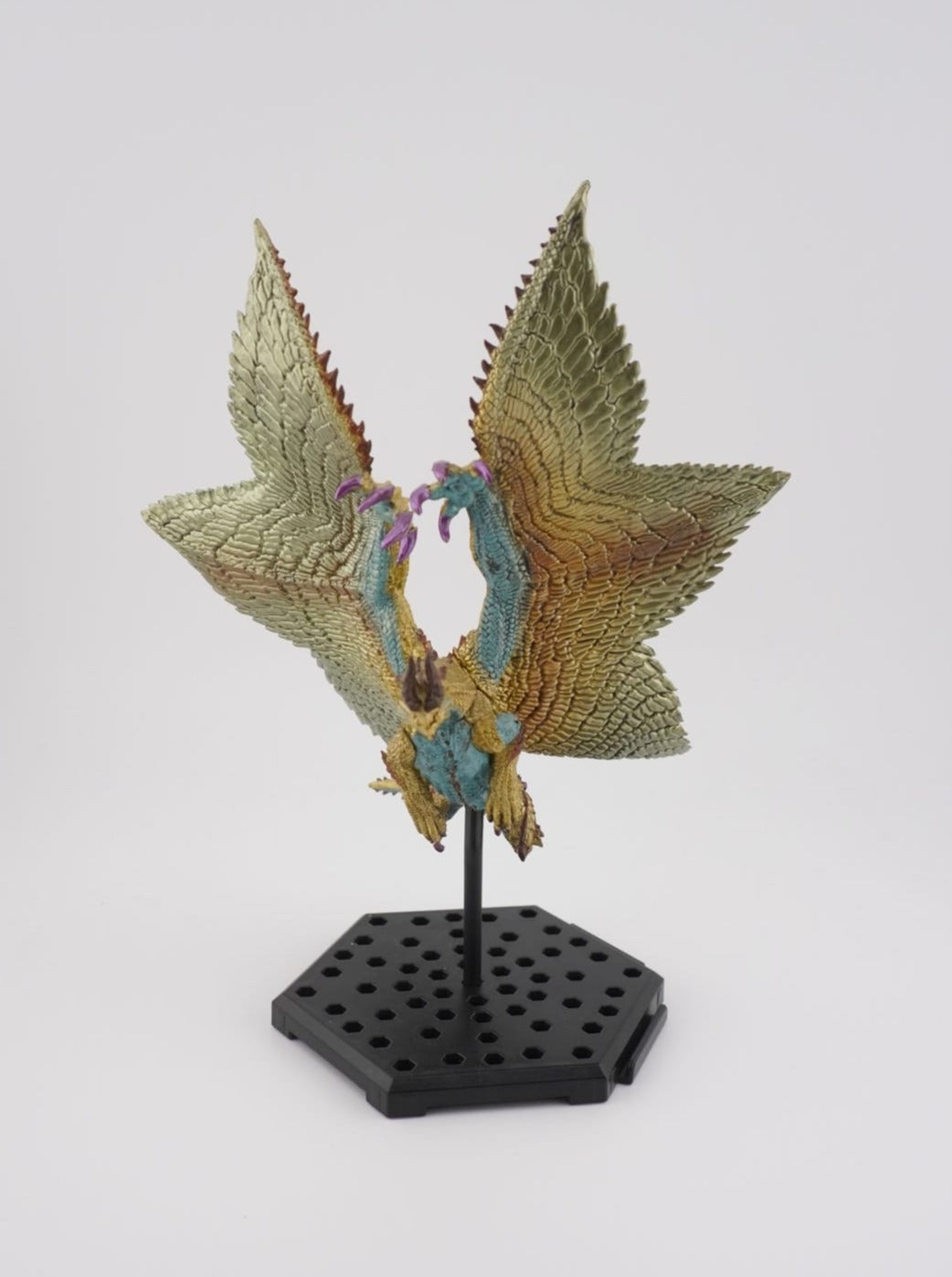 Monster Hunter Shagaru Magala Figure Builder 17cm Figur