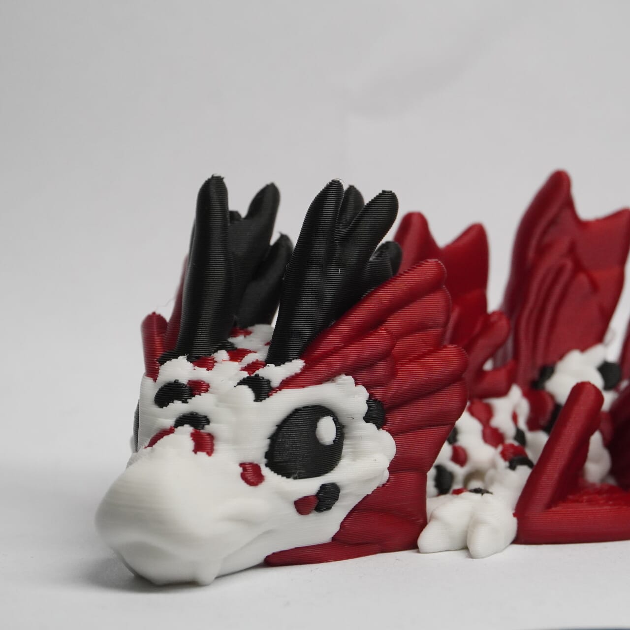 Baby Koi Drache 3D Druck 19cm Fidget Figur (Farbauswahl)