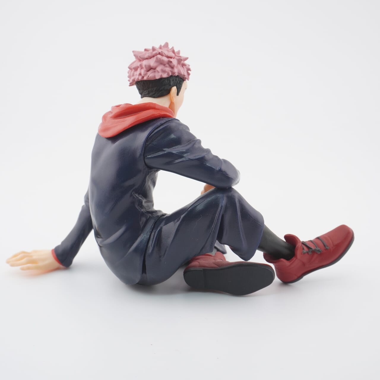 Jujutsu Kaisen Yuji Itadori 8cm Figur
