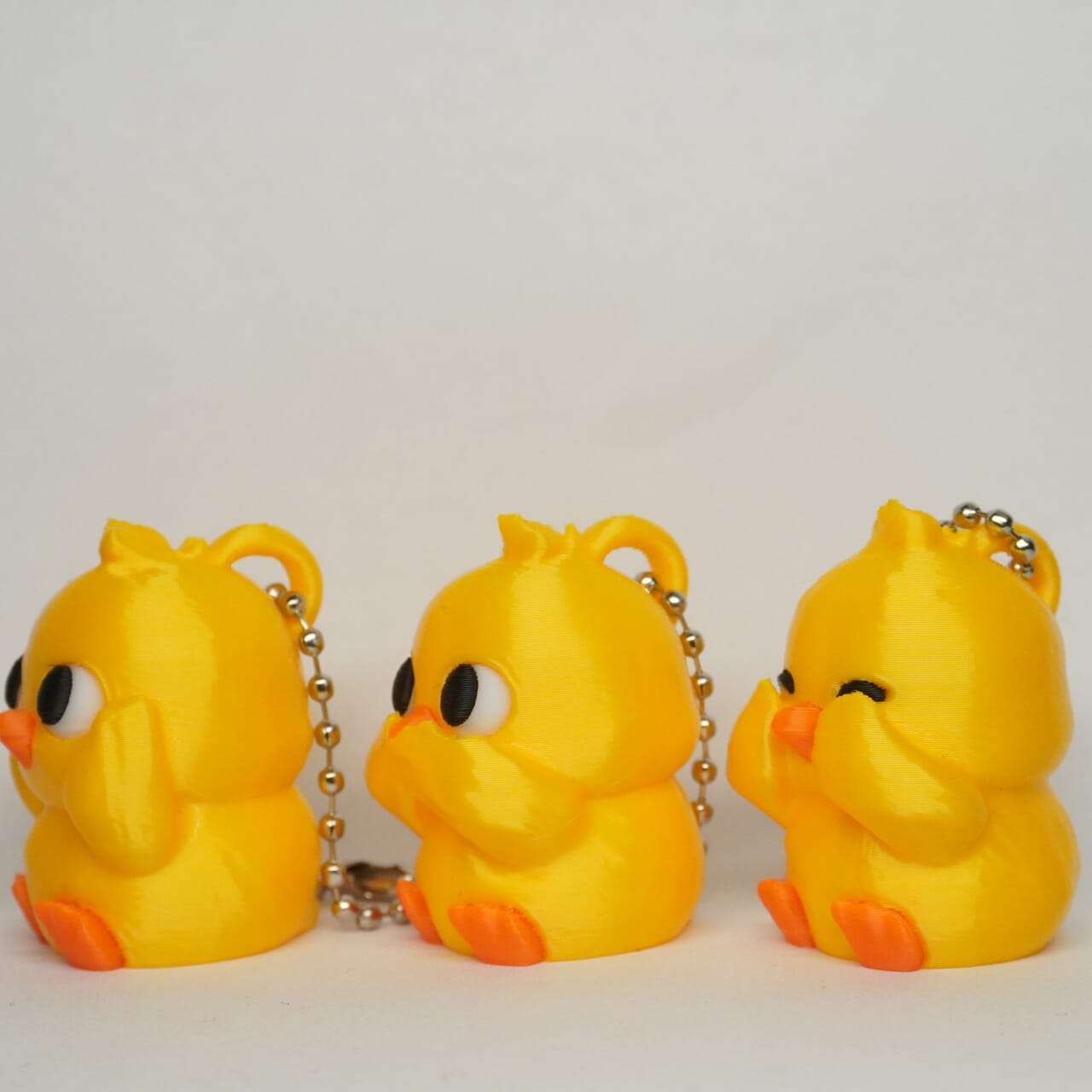 Three Wise Chicks 3D Druck 3,5 Figur Anhänger Set