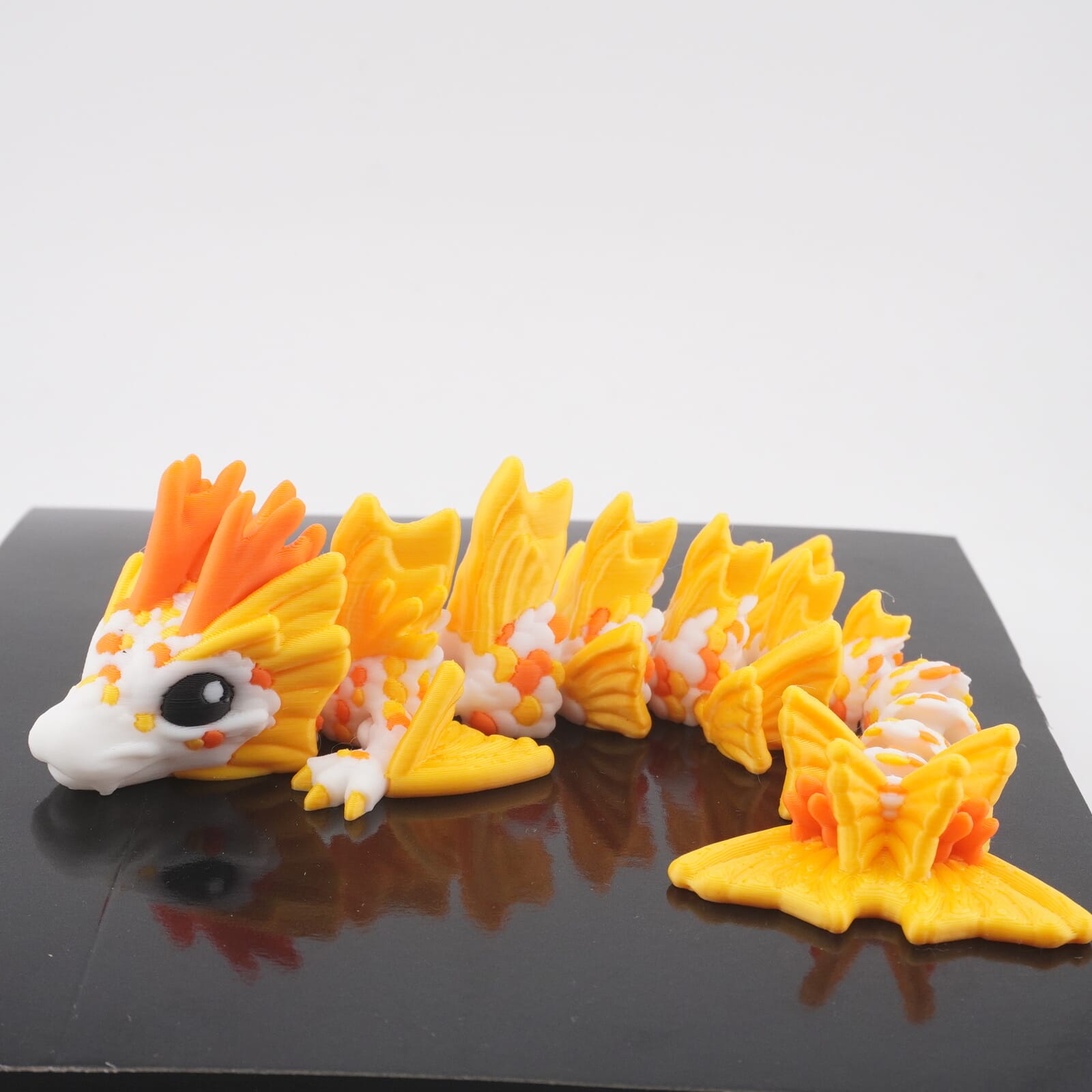 Baby Koi Drache 3D Druck 19 cm Fidget Figur (Farbauswahl)