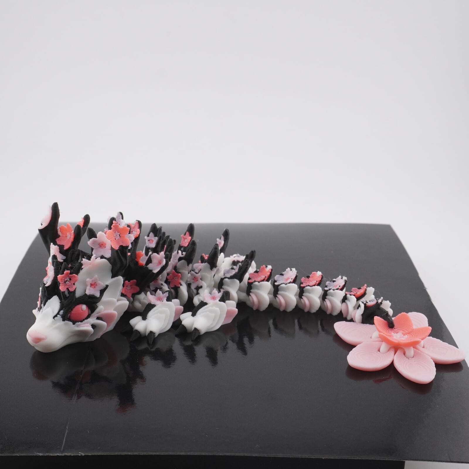 Baby Cherry Blossom Sakura Kirschblüten Drache 3D Druck 18,5cm Fidget Figur (Farbauswahl)