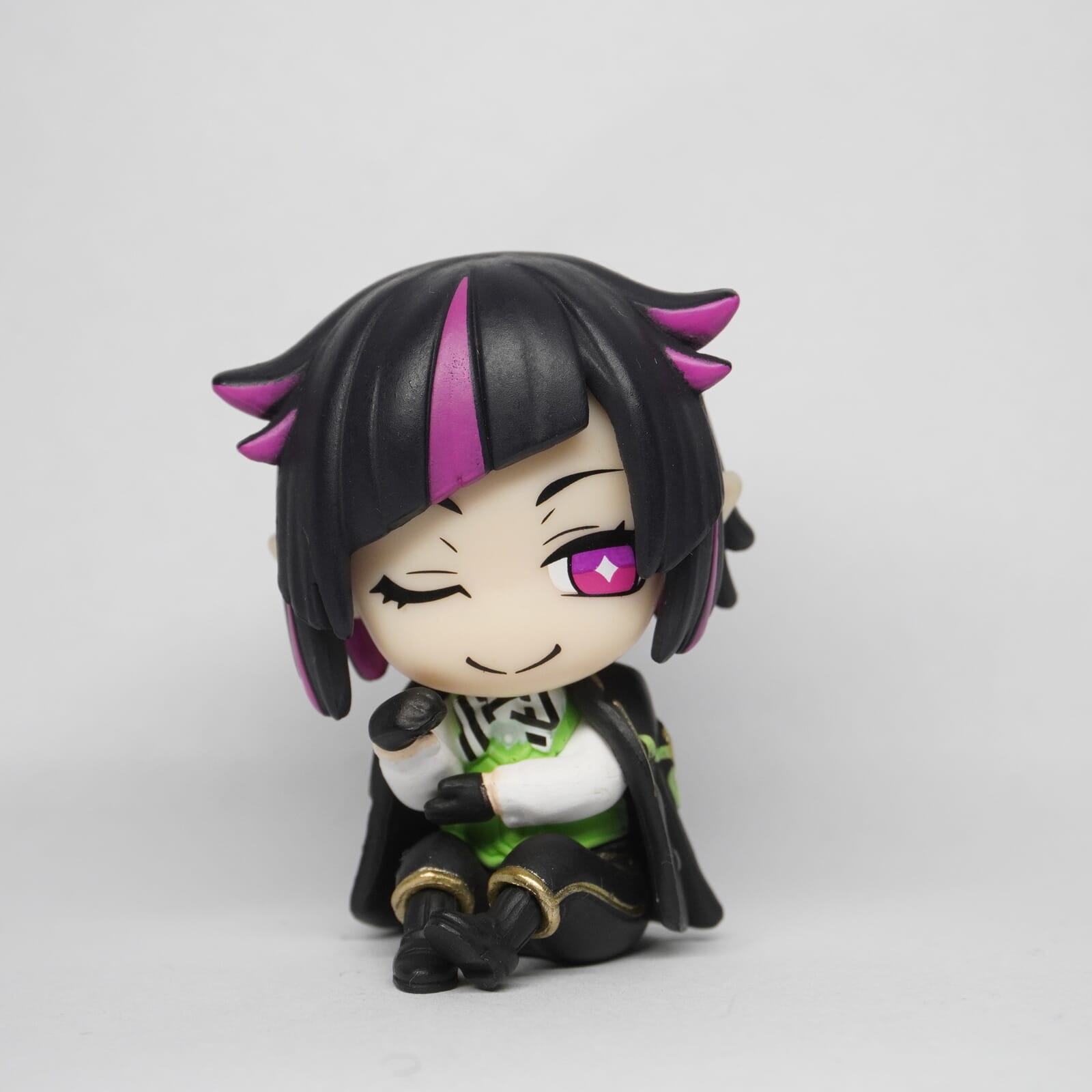 Twisted Wonderland Lilia Vanrouge 5 cm Figur