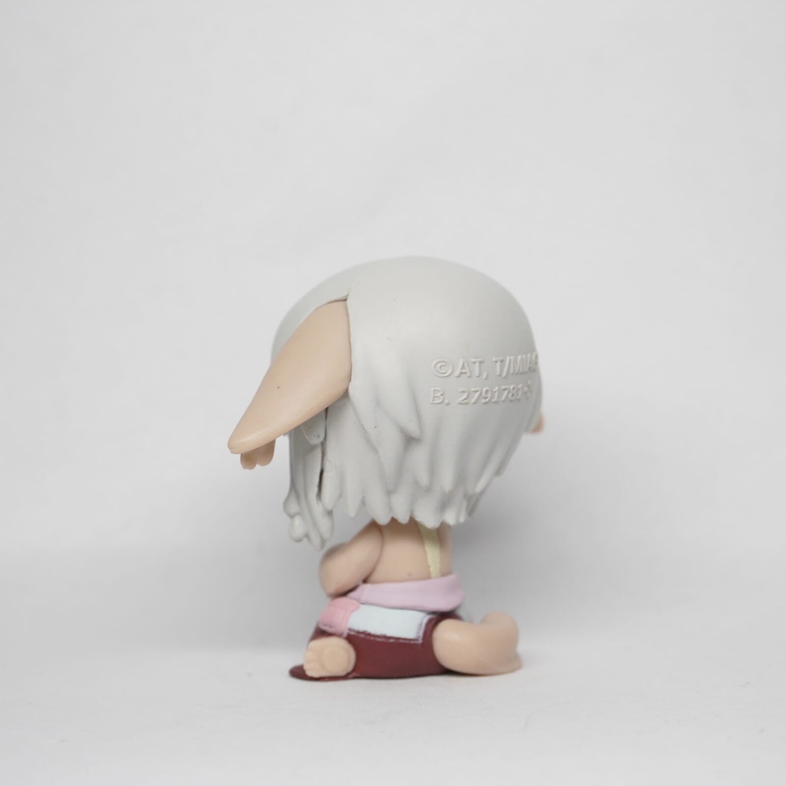 Made in Abyss Nanachi 4 cm Figur