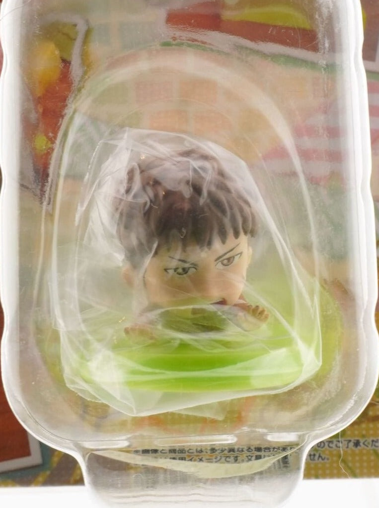 Attack on Titan Jean Desktop Helper Figur