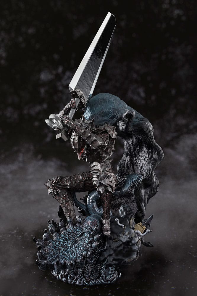 Berserk Guts Berserker Armor Figuarts ZERO Metallic Touch 35 cm Statue