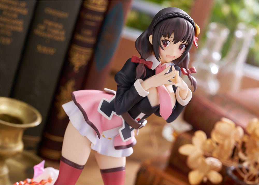 KonoSuba Yunyun DX Ver. (re-run) 20 cm Statue