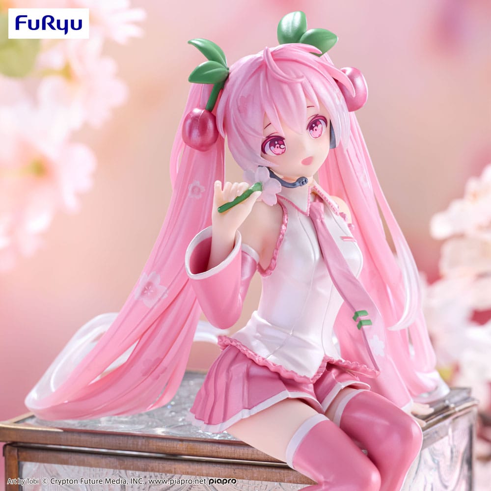 Hatsune Miku Sakura Miku 2024 Pearl Color Ver. 15cm Statue