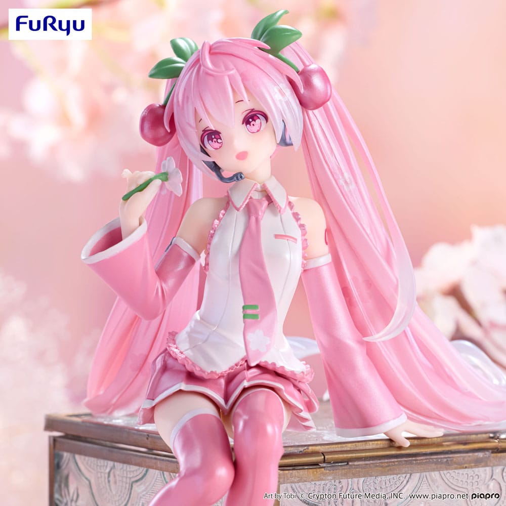 Hatsune Miku Sakura Miku 2024 Pearl Color Ver. 15cm Statue