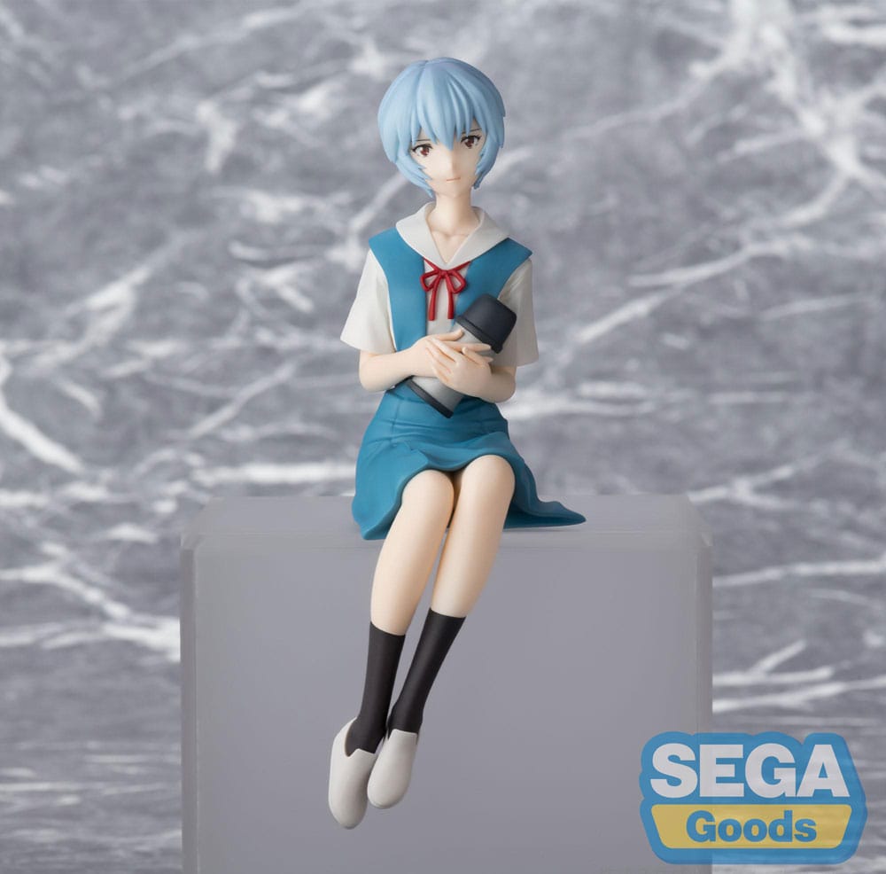Neon Genesis Evangelion Rei Ayanami Perching 17 cm Statue