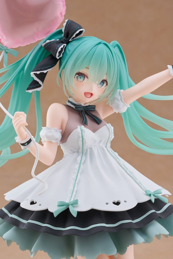 Hatsune Miku Birthday 2025 Party Ver. 21 cm Statue