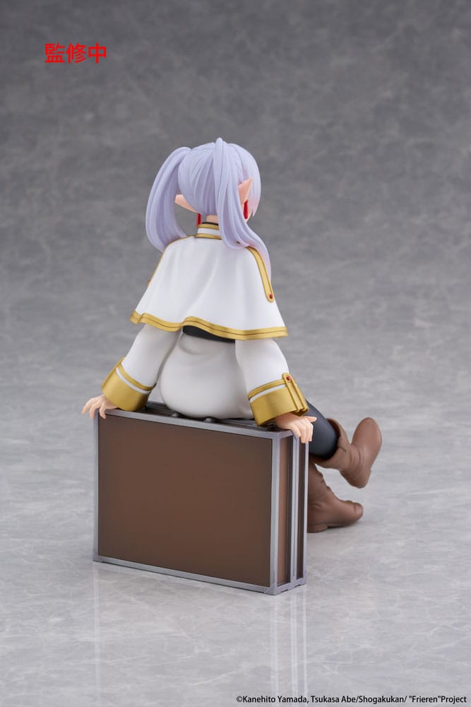 Frieren Trunk Case Desktop Cute 13 cm Statue