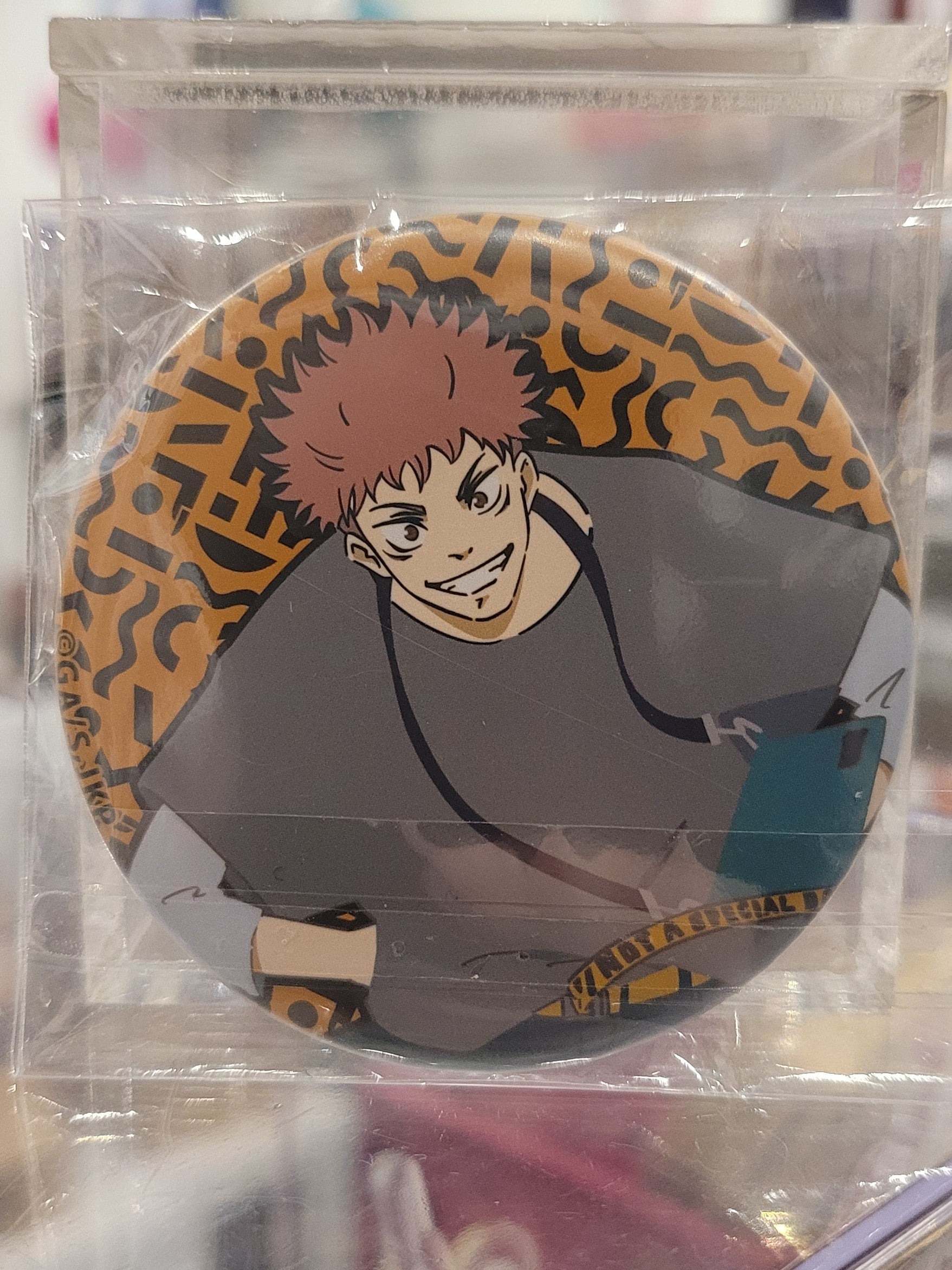 Jujutsu Kaisen Yuji Itadori Button Nippon4U