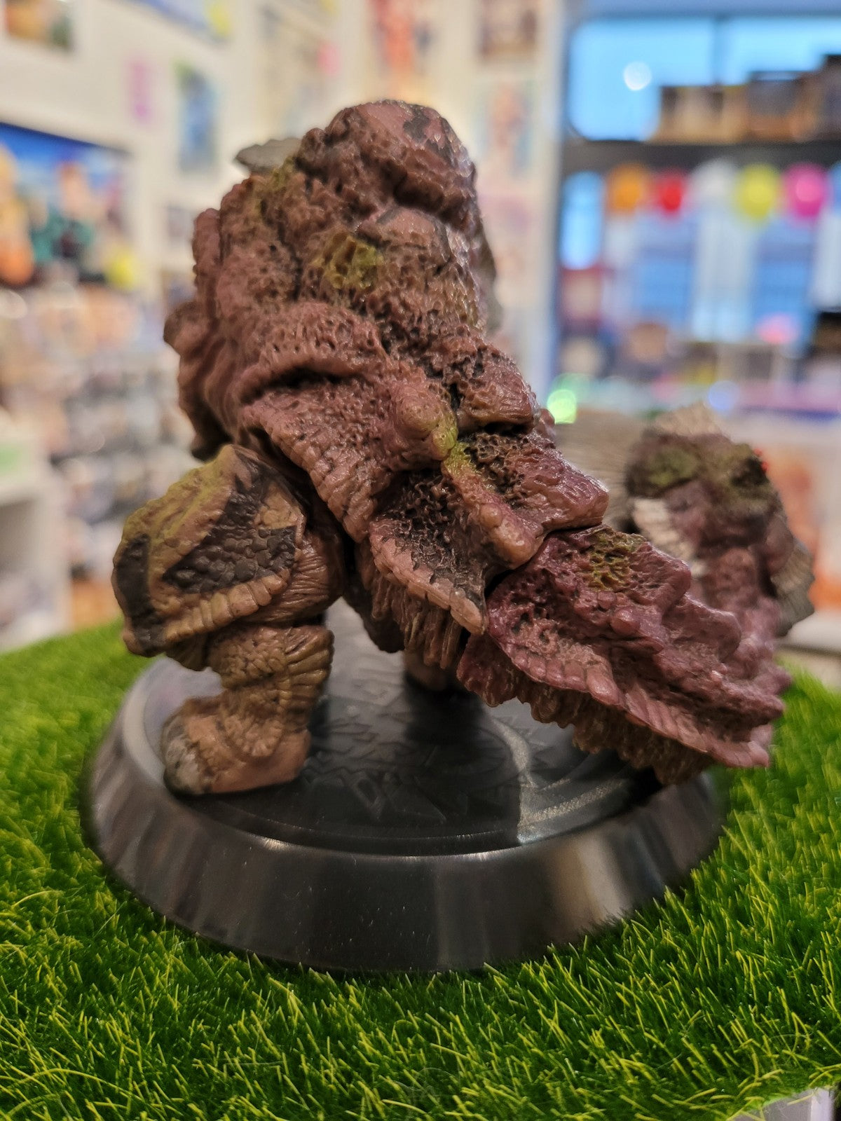 Monster Hunter Duramboros (Rost Version) Figur Nippon4U